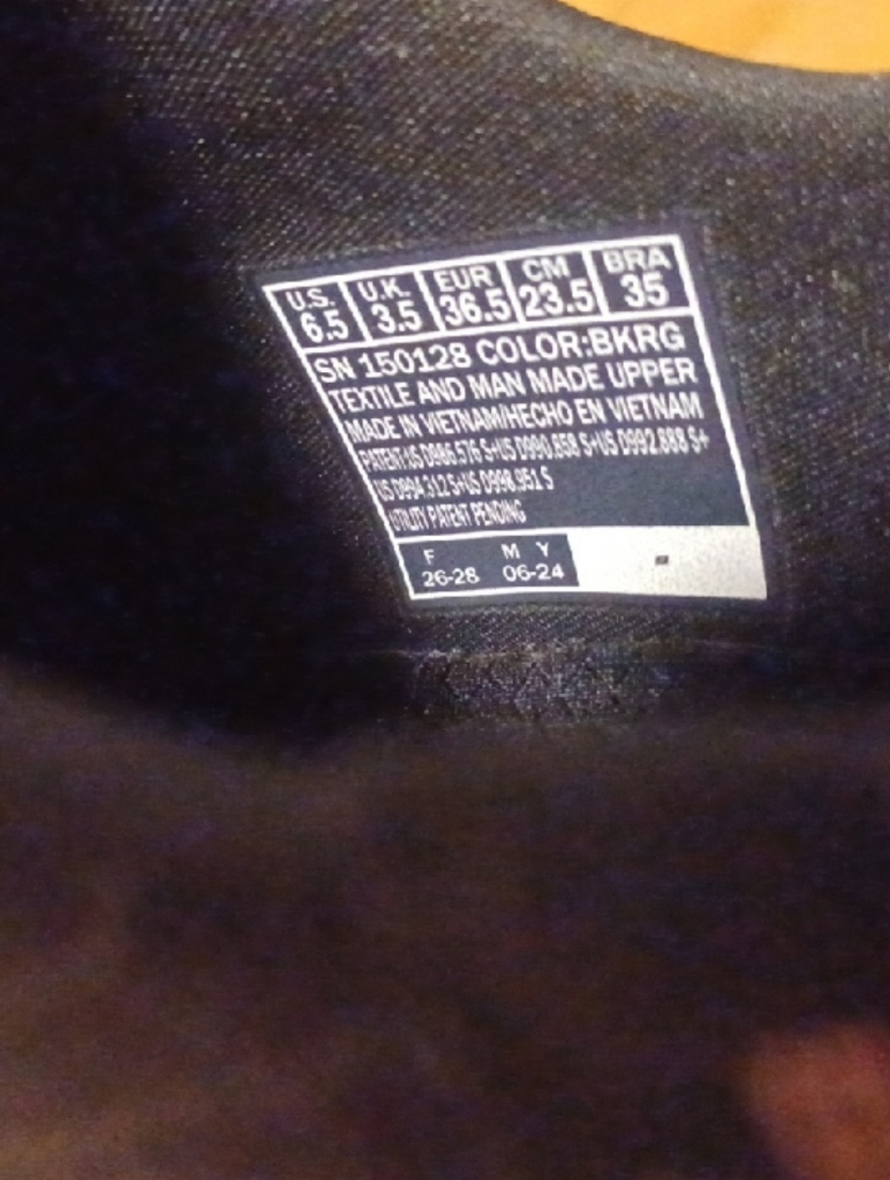 Skechers Women's Black Knit Slip-On Shoes Sneakers Shimmer Rose Gold Logo - Picture 8 of 12